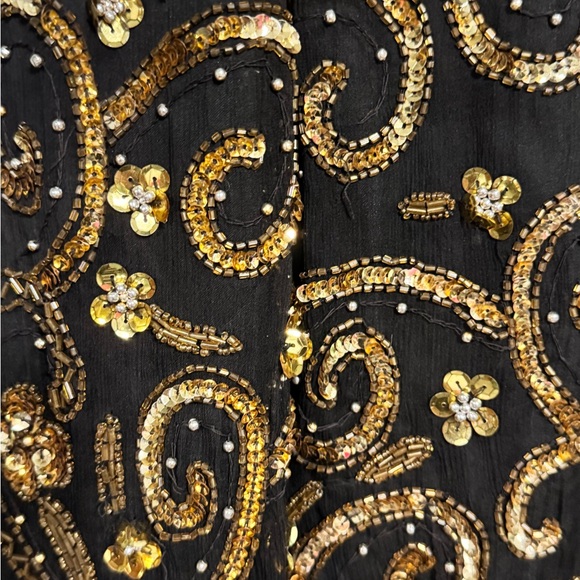 Lawrence Kazar Women’s LG Black Gold Sequins Swirls Flowers Pullover Top Blouse - Picture 8 of 11